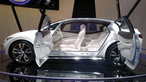 IAA 2011. Infiniti Etherea Concept