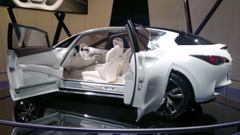 IAA 2011. Infiniti Etherea Concept