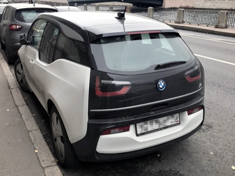 BMW i3