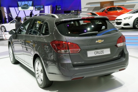 GIMS 2012. Chevrolet Cruze station wagon 2013