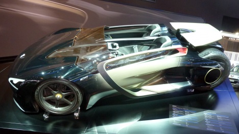IAA 2011. Peugeot EX1 Concept