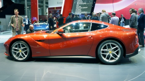 GIMS 2012. Ferrari F12 Berlinetta