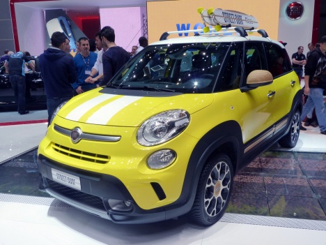 GIMS 2014. Fiat 500L Street Surf