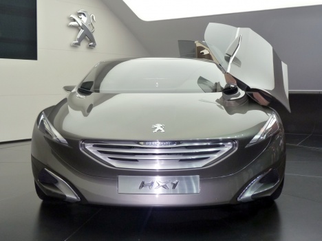 IAA 2011. Peugeot HX1 Concept