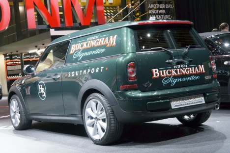 GIMS 2012. Mini Clubvan Concept