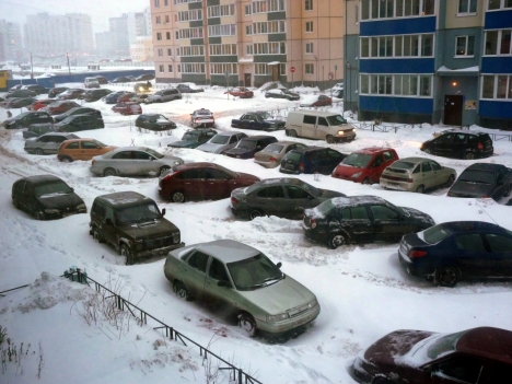 Снег в Питерских дворах