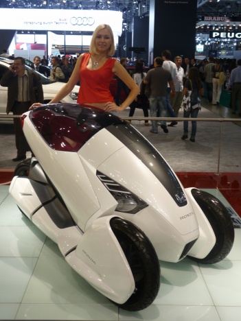 ММАС 2010. Honda 3R-C Concept