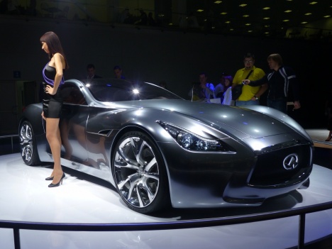 ММАС 2010. Infiniti Essence Concept