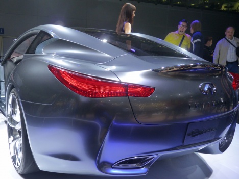 ММАС 2010. Infiniti Essence Concept