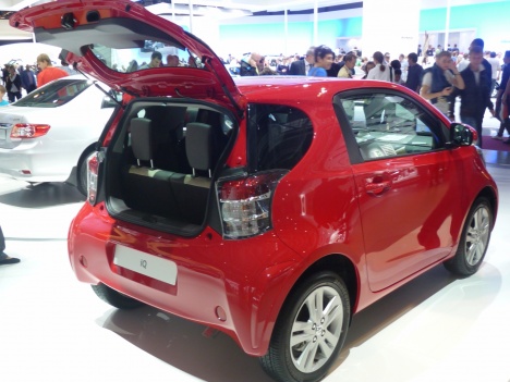 ММАС 2010. Toyota iQ