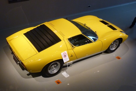 Lamborghini Miura SV