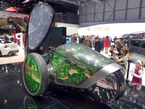 GIMS 2014. Toyota FV2 Concept