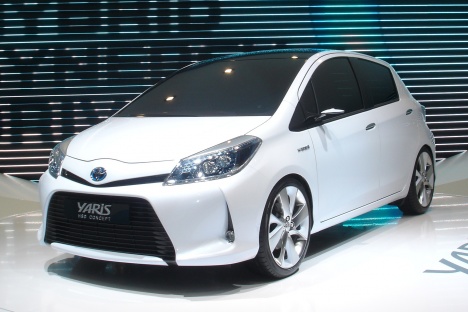 GIMS. Toyota Yaris HSD