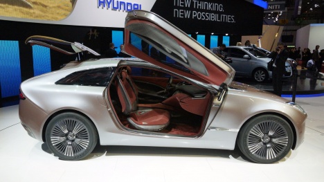 GIMS 2012. Hyundai i-ioniq concept