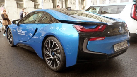 BMW i8