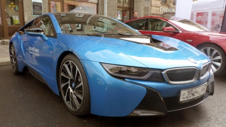 BMW i8